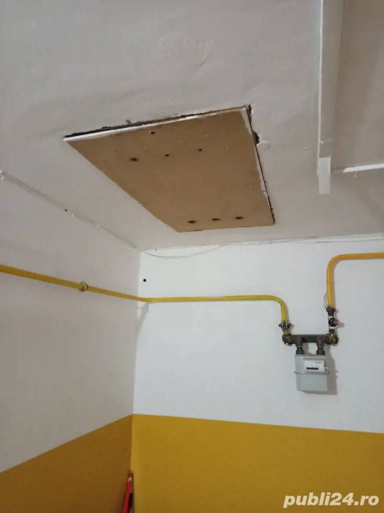 vand apartament trei camere sau schimb cu apartament cu o camera etajul 1 sau parter