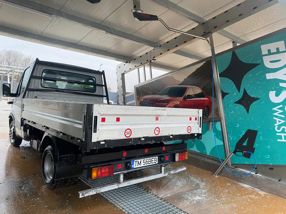 Camioneta iveco daily