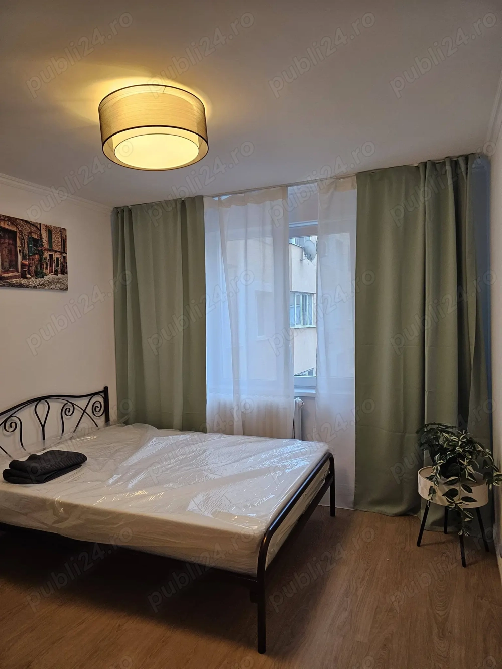 Crangasi apartament 3 camere decomandat 