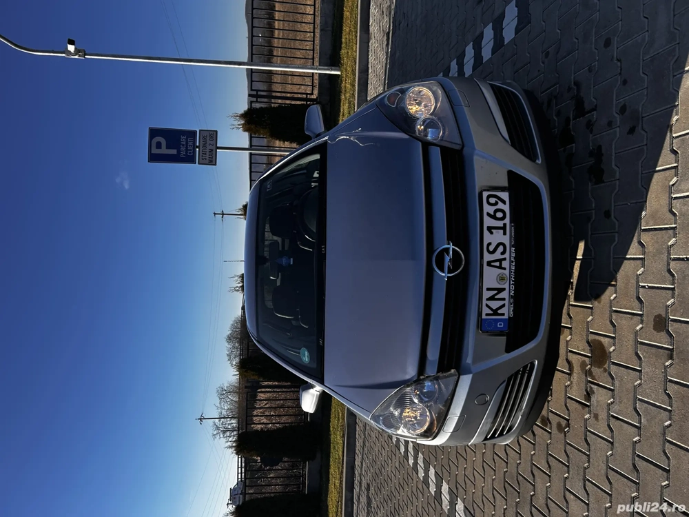 Vând Opel Astra H