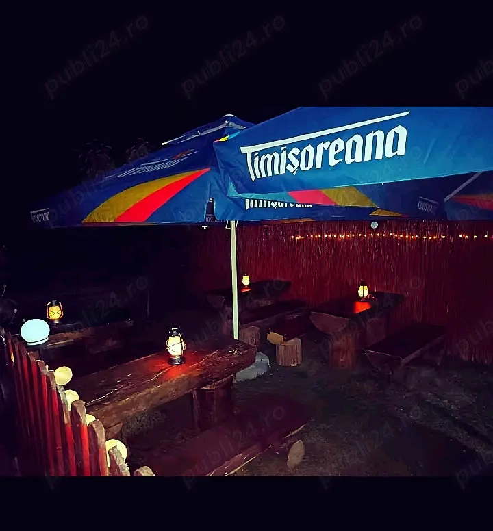 Angajăm ospătară. 