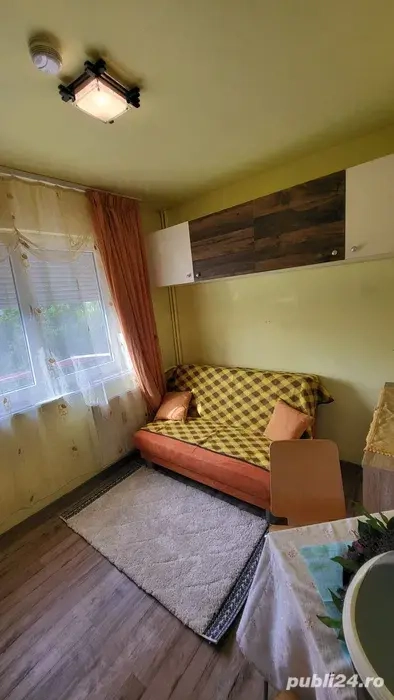 Garsoniera decenta confort 3 Vlaicu Fortuna etaj 2 