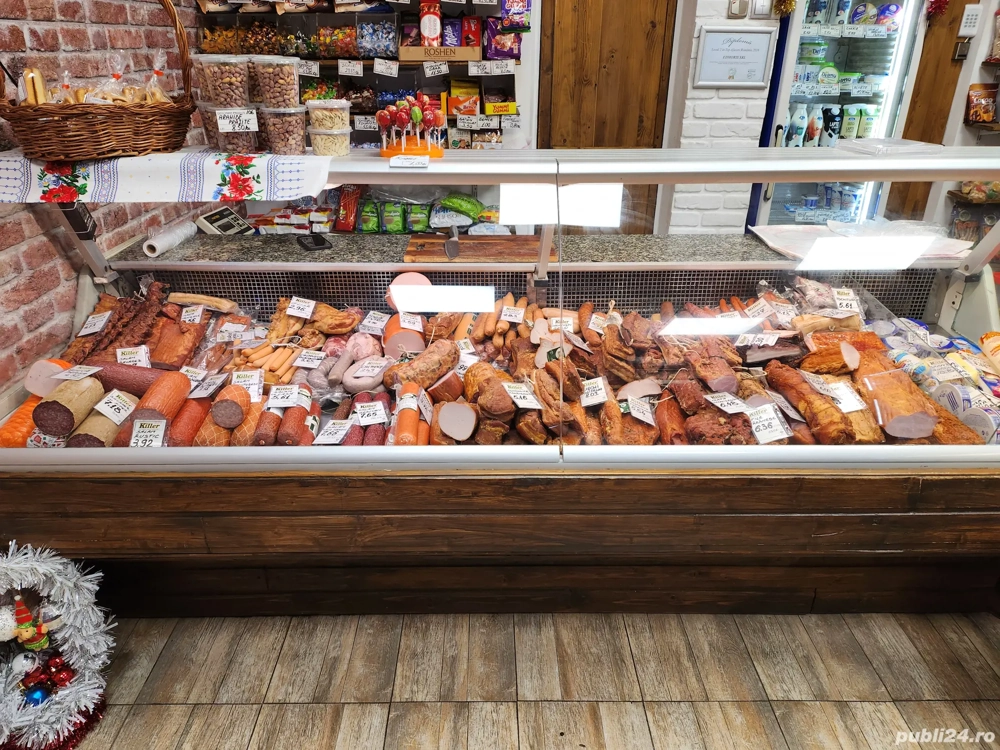 Vânzătoare magazin alimentar