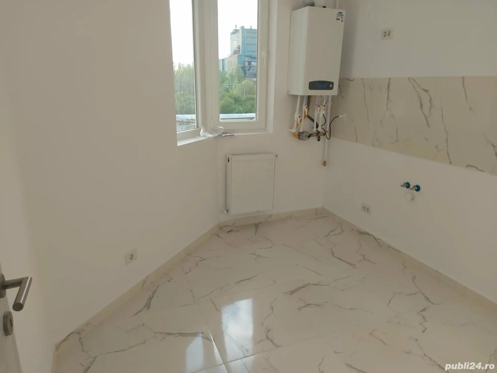 Garsonieră nemobilată sector 4