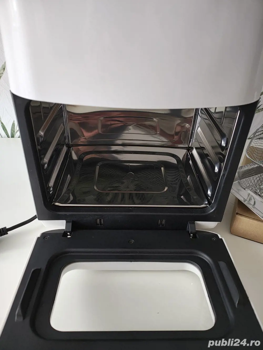 Vand masina de gatit cu curent   Air fryer   Friteuza cu aer cald