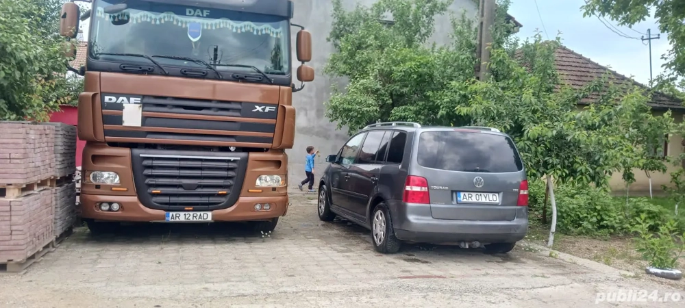 Vînd Daf xf