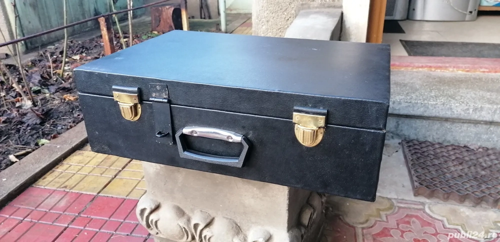 Valiză veche de epocă 