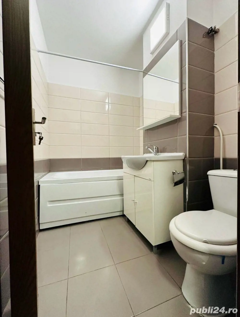 Inchiriez garsoniera piata mihai viteazul