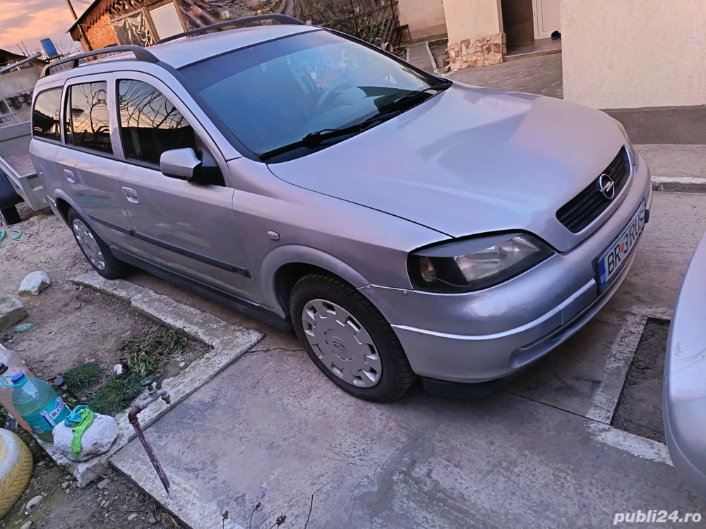 vând Opel Astra G 
