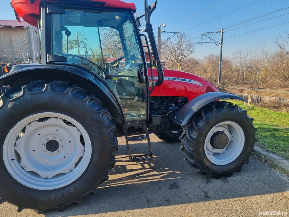 tractor mccormick c110 max 