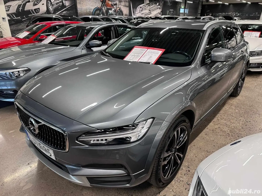 Volvo V90 cross country