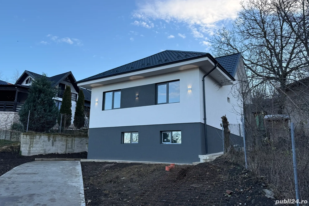 Casă Nouă 140mp Teren 1370mp Aproape de Grădiniță & Primărie