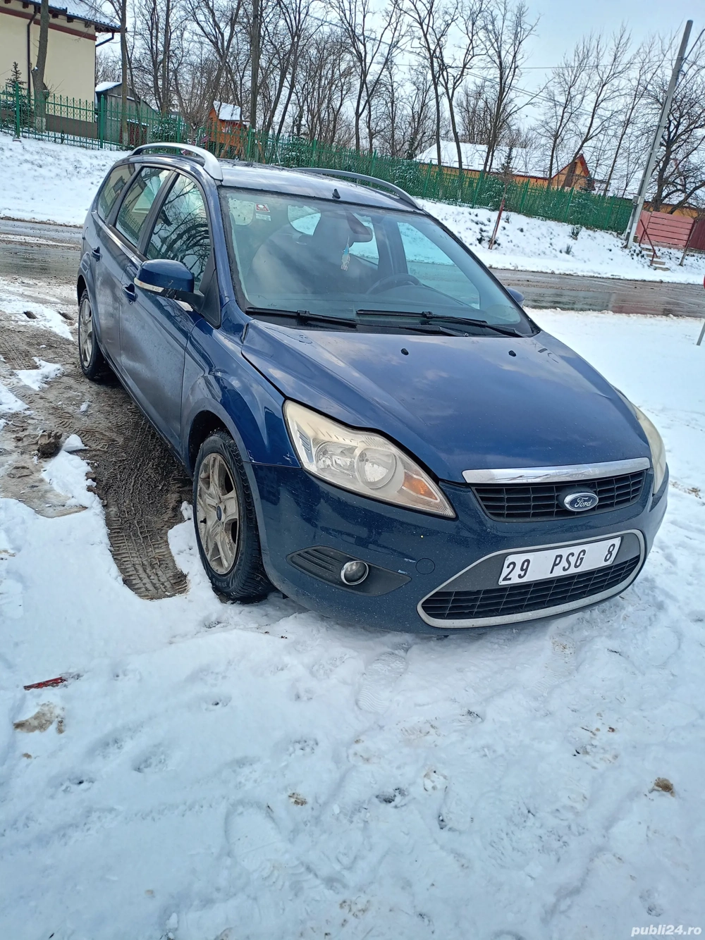 Ford focus 16 benzina an 2010