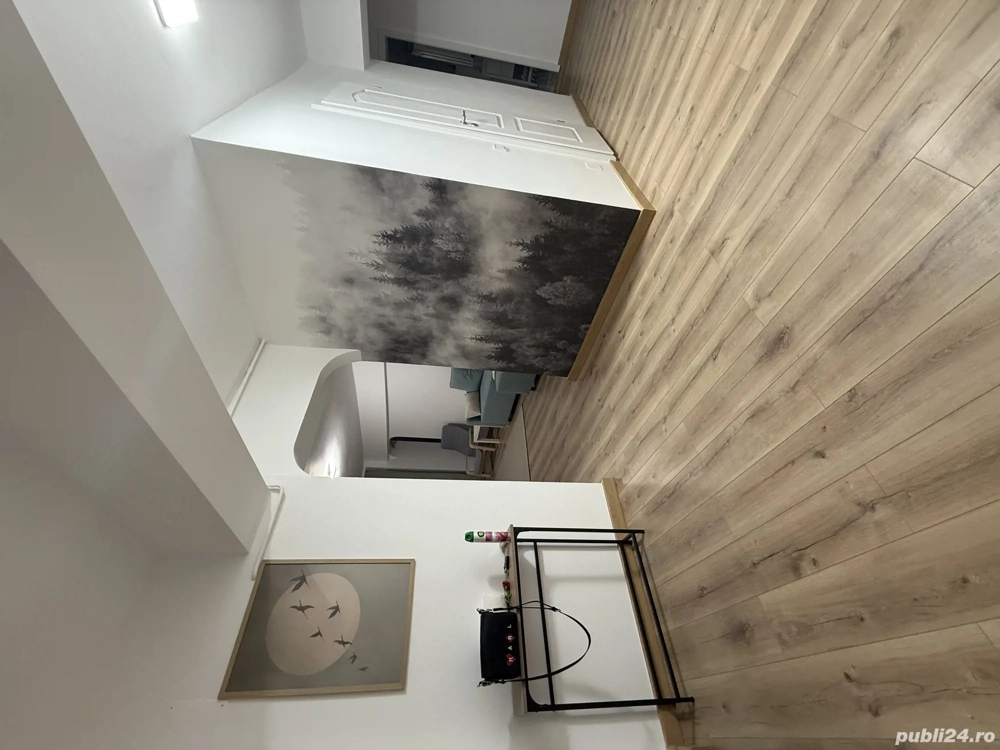 Închiriere apartament 4 camere 