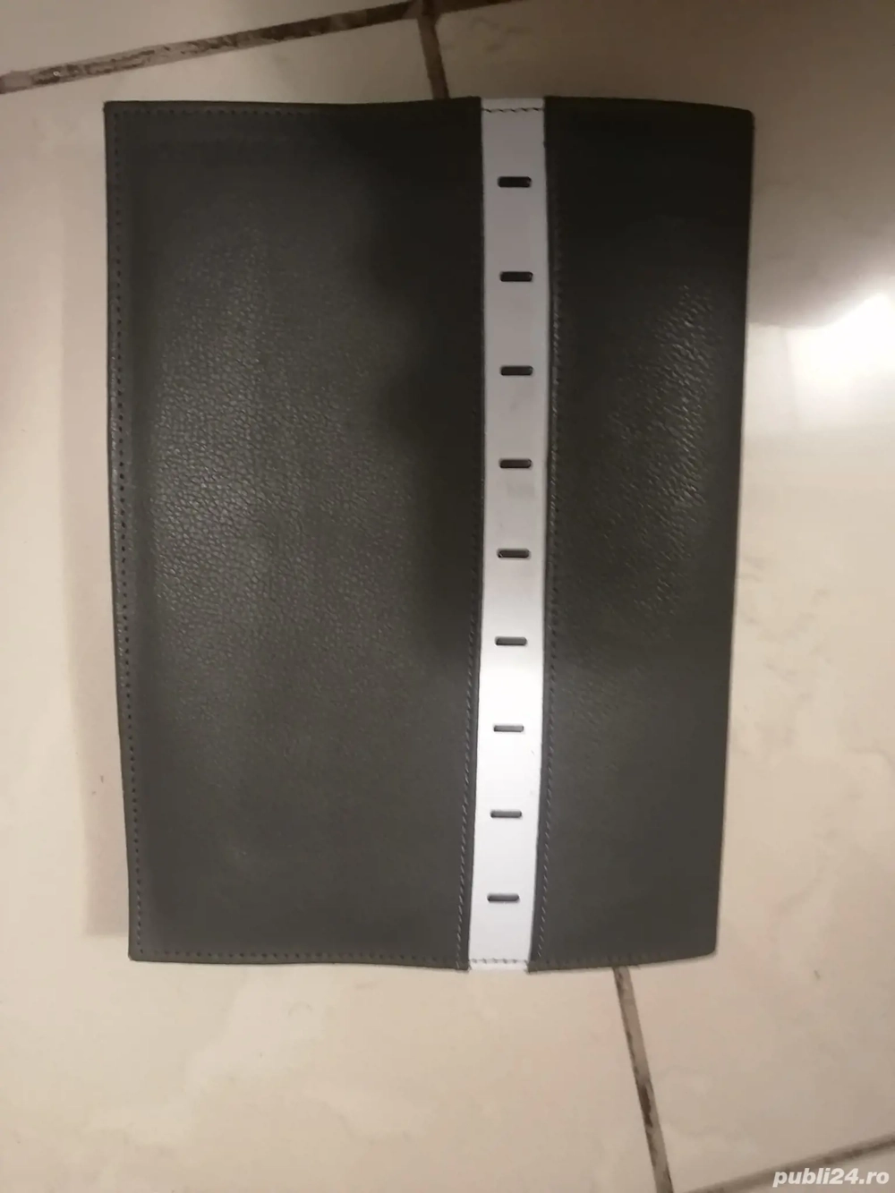 Carte service noua cu husa VOLKSWAGEN VW, Nescrisa, Sigilata