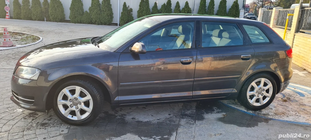 Vând Audi A3 1.6 Tdi