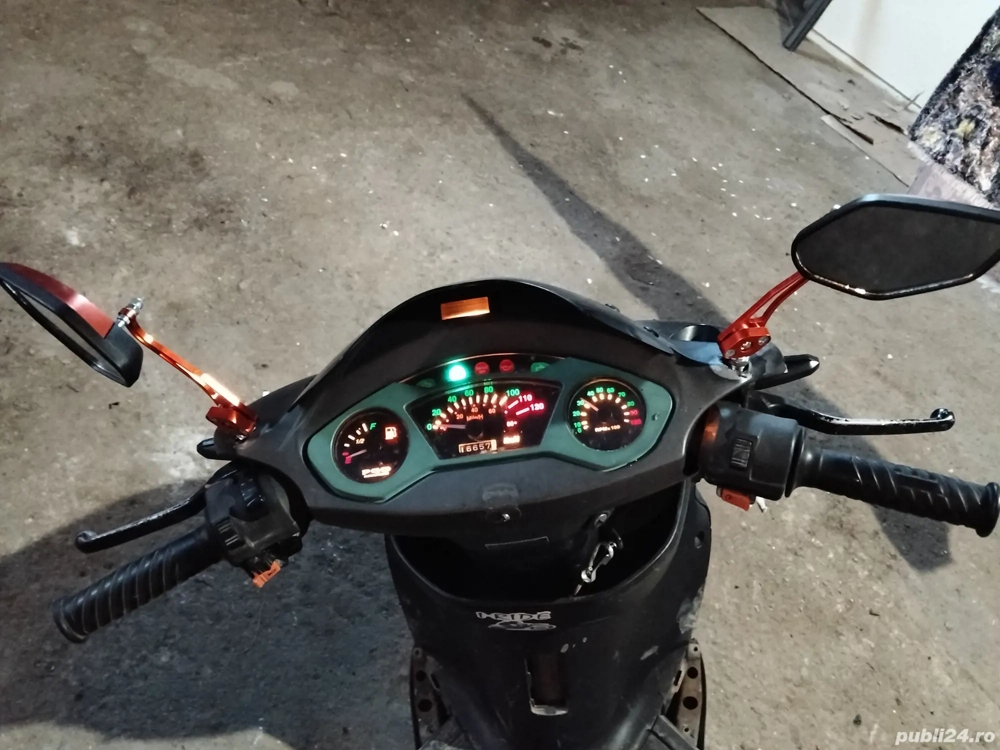 vand sau schimb scuter pgo 