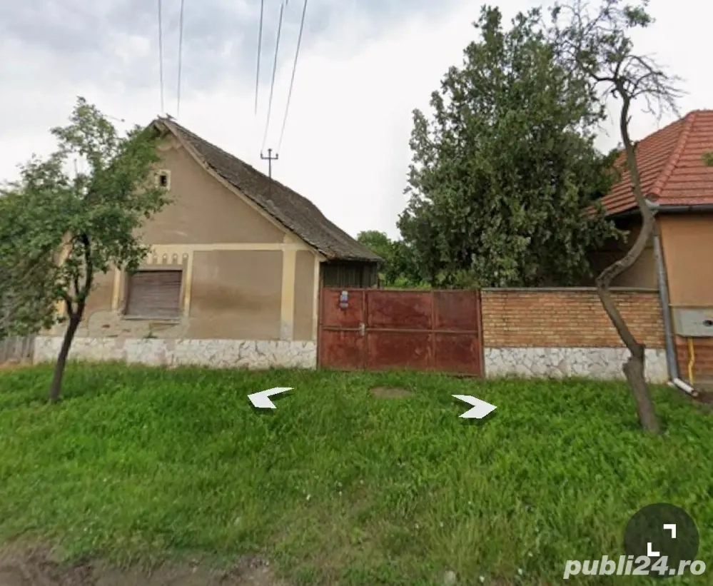 vand casa batraneasca 
