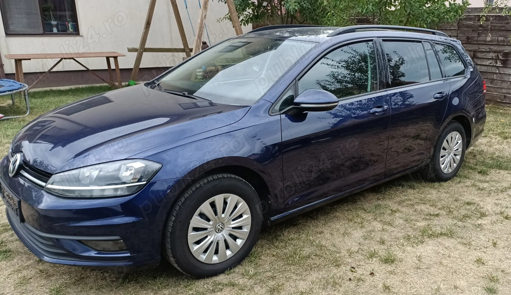Proprietar de 2 ani vand Volkswagen Golf 