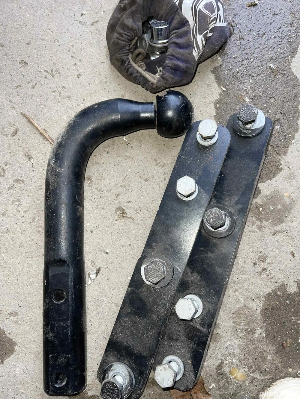 Vând carlig remorcare 