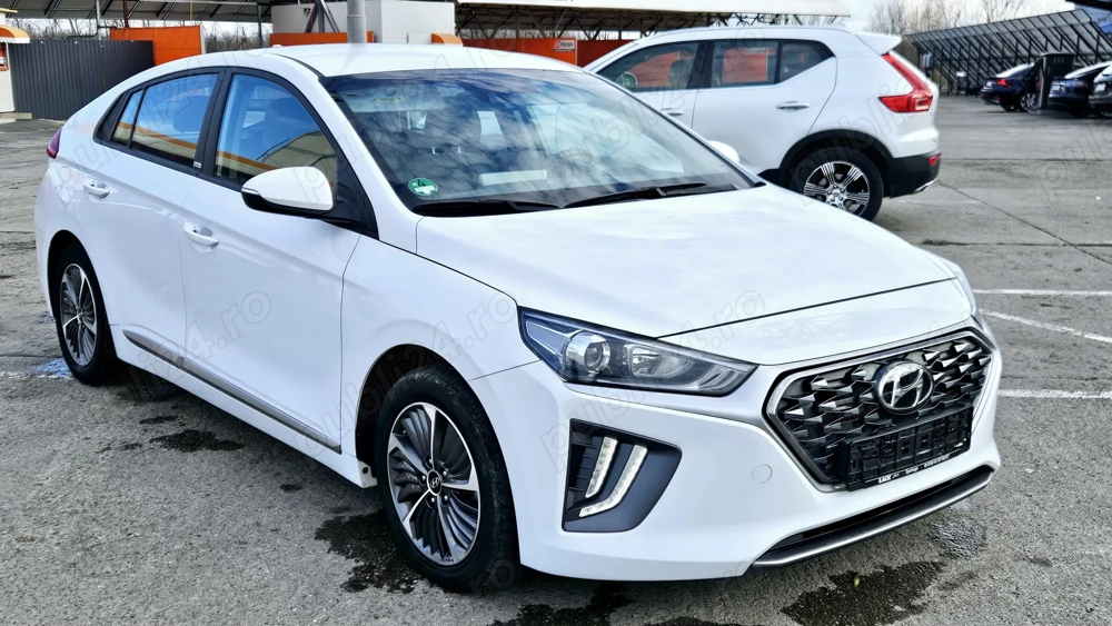 hyundai ioniq .plug in hybrid ..75.000km