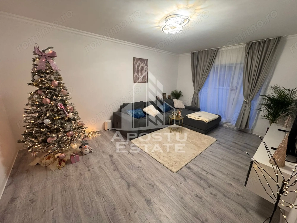 Apartament cu 2 camere, decomandat,loc de parcare, mobilat si utilat