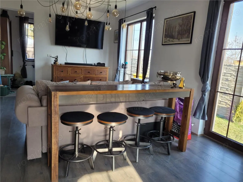 Duplex mobilat si utilat - perete dublu - teren 544 mp