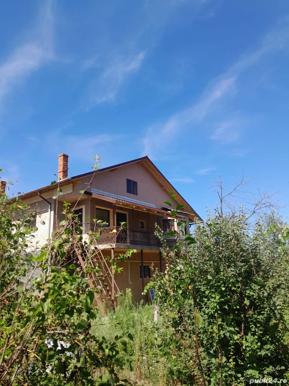 Vila cu teren