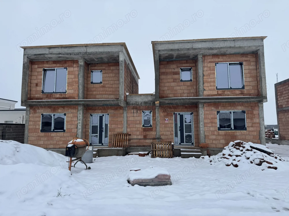 1/2 Duplex Sacalaz P+E,4Camere,2 Bai,Proiect Modern