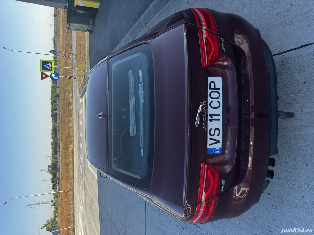Vând Jaguar XE 2.0d 