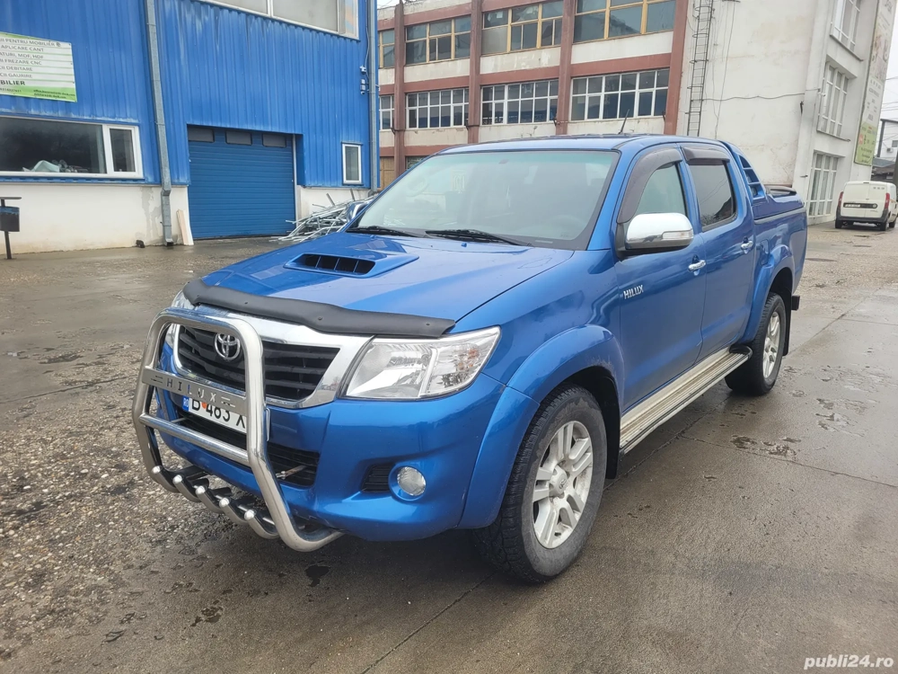 Toyota Hilux 2012