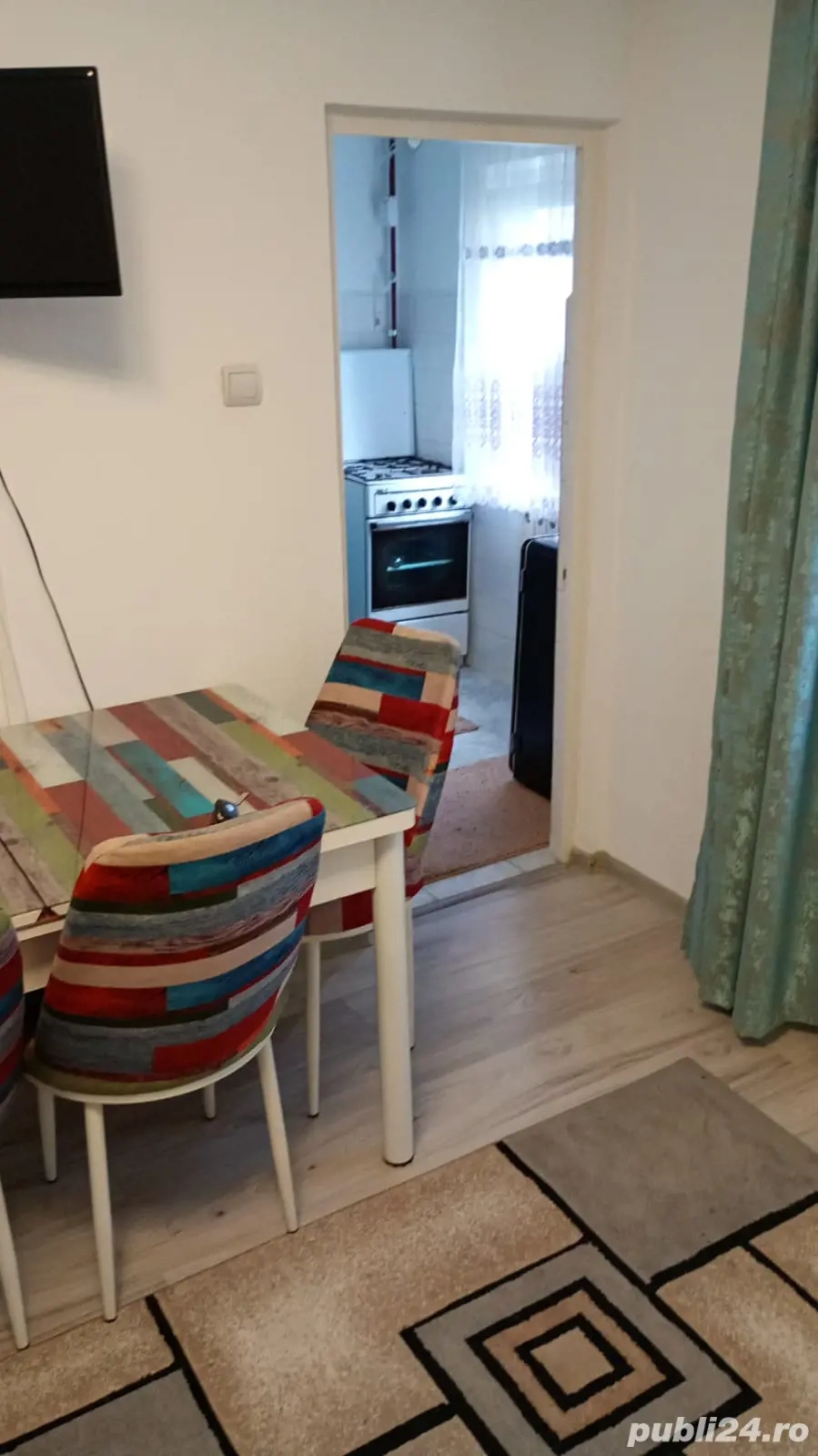 Garsoniera Nord , r-uri , mobilata si utilata ,etaj 2 ,