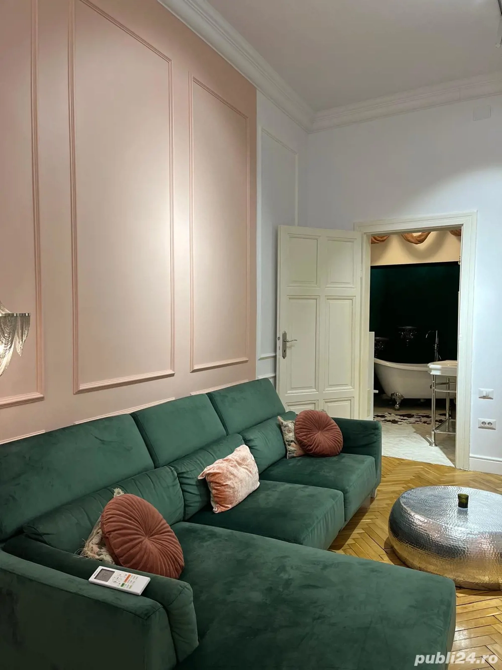 Apartament 4 camere, Parter , 101 mp utili, Lux, Ultracentral , Oradea.