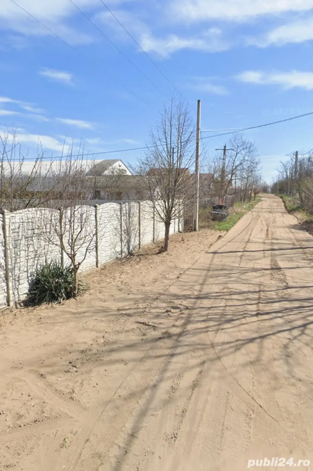 vand teren intravilan Malu Mare 1500 mp - strada Salcamilor