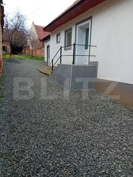 Casă individuală, 65mp utili, zona Sebes-Răhău