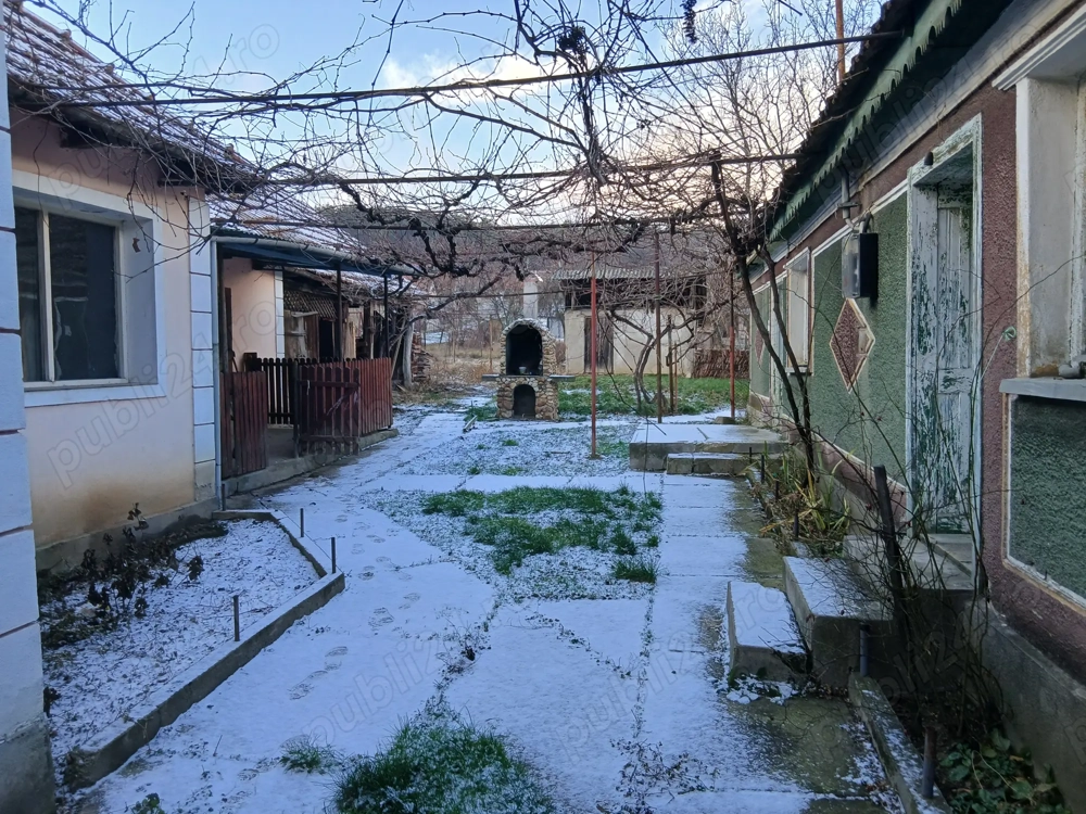 Casă de vânzare  voivozi bihor com popești 