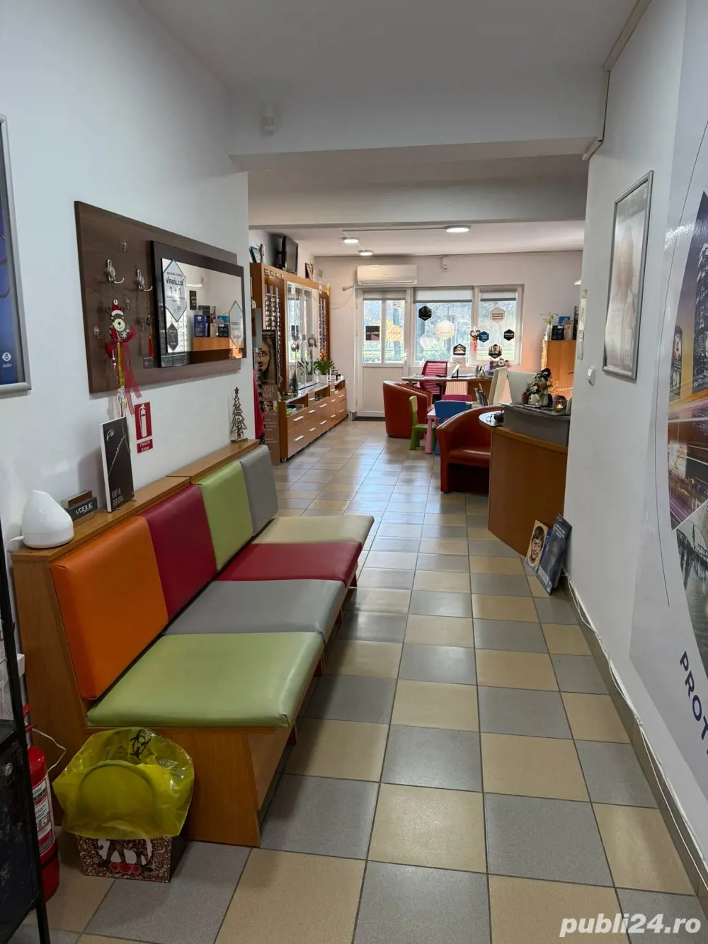 Ansamblu mobilier optică medicală la cheie plus mașina de prelucrat lentile Kappa CTD 