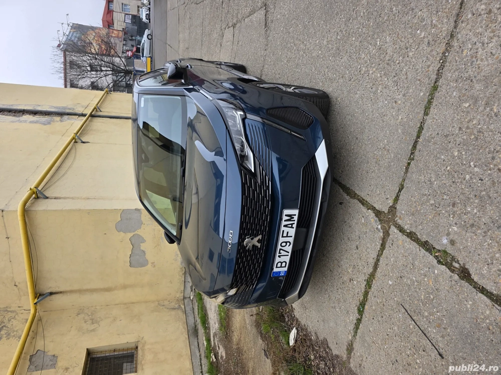 Vând schimb Peugeot 3008 facelift 