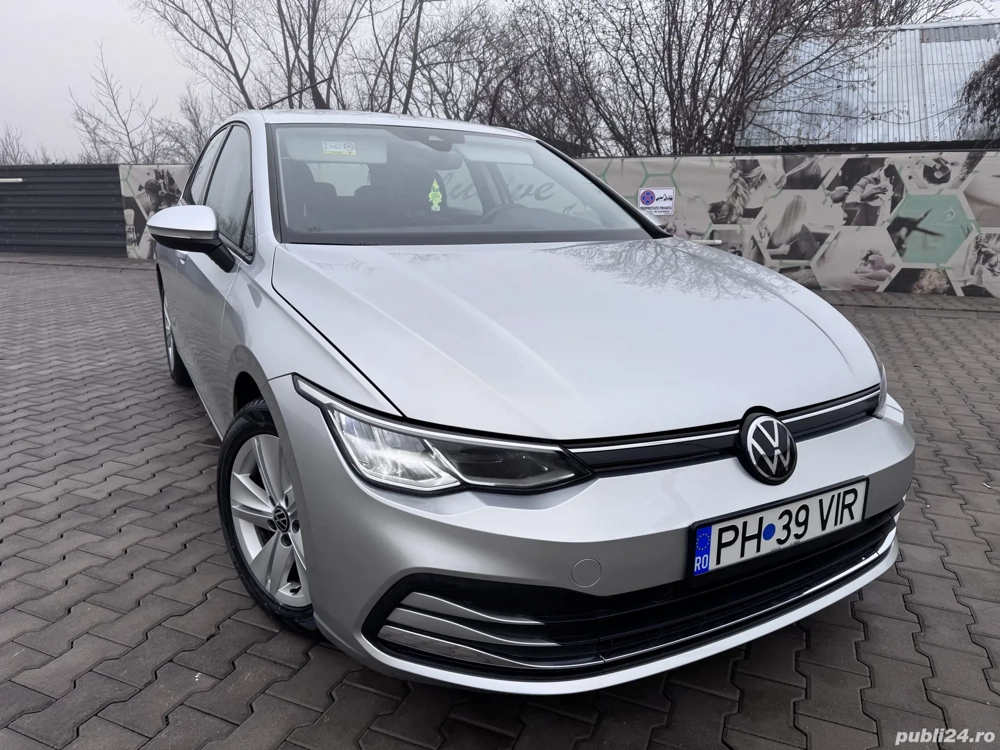VW Golf 8 din 2021, benzină, 60550 km reali, proprietar 