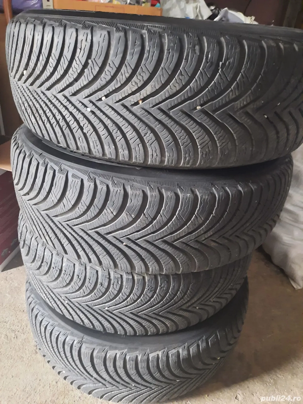 Vând anvelope de iarna 