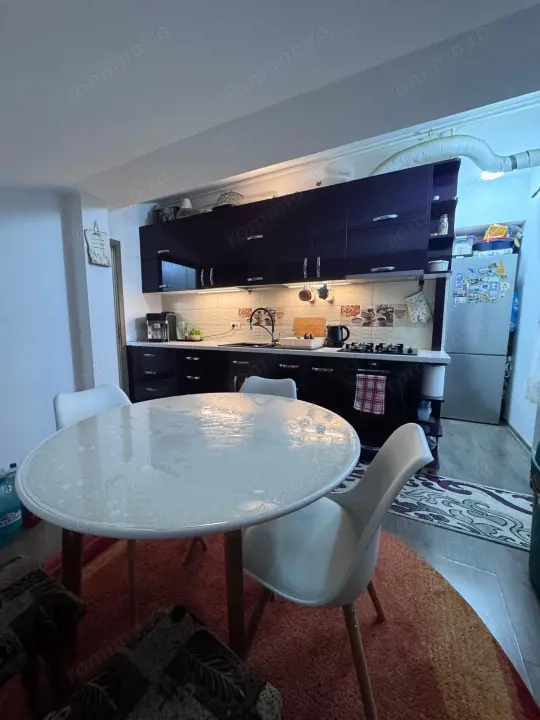 Apartament 3 camere, 87mp utili , Radauti