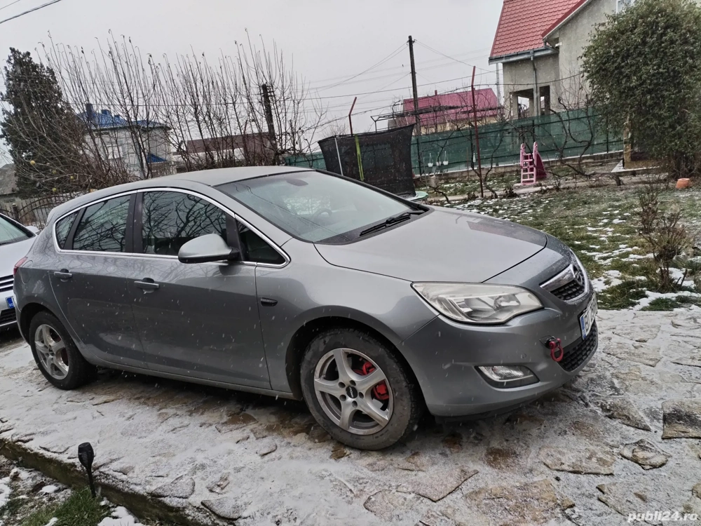 Opel astra j an 2010