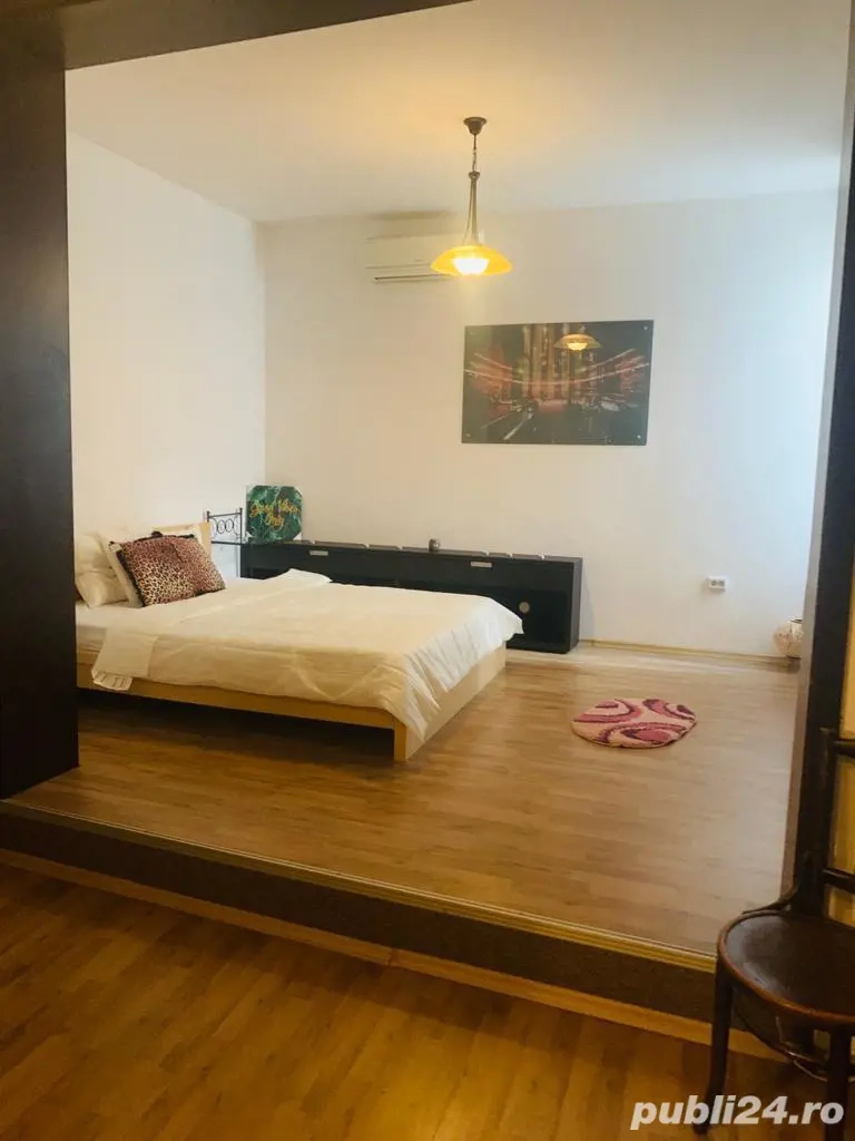 Camere de închiriat tip studio la Piață română cu facturi incluse 