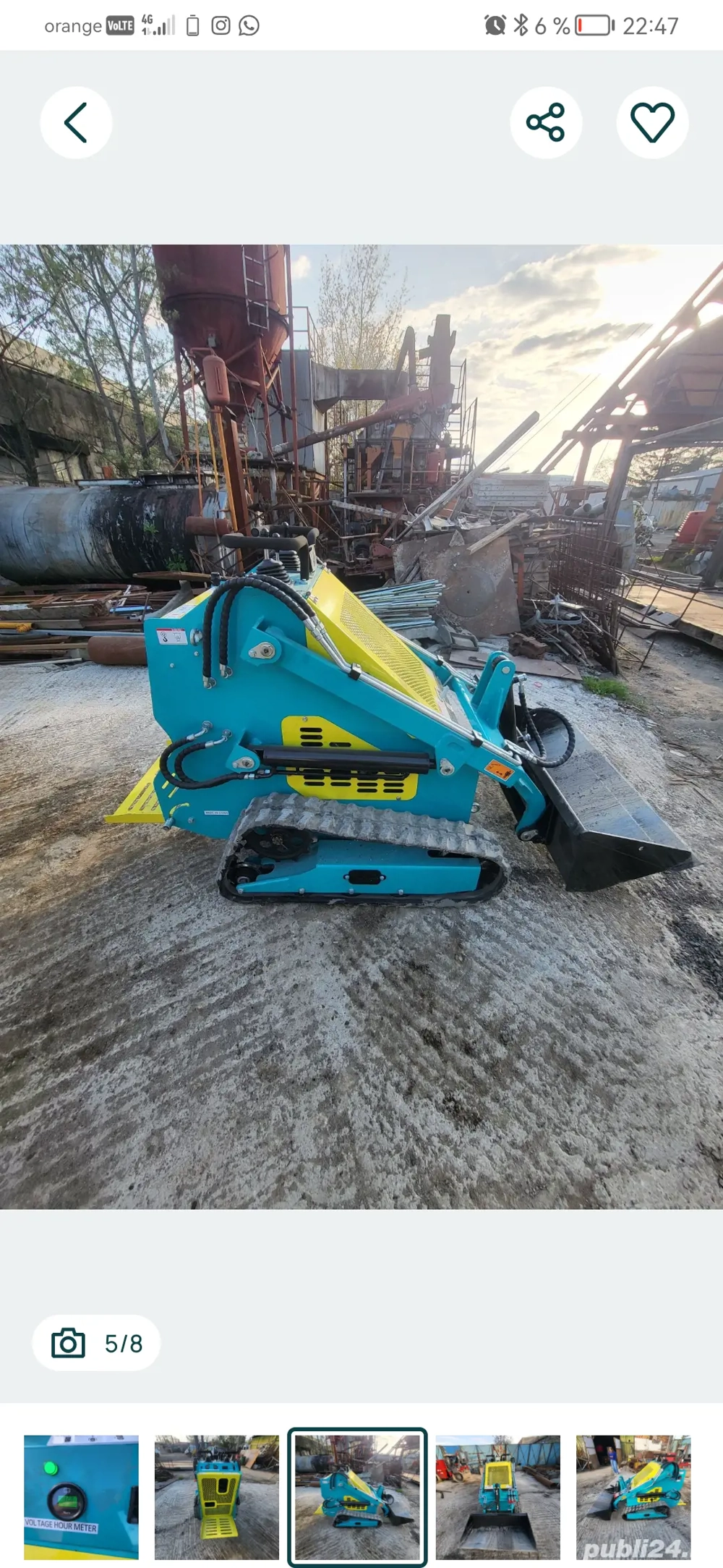 Mini-incarcator frontal bobcat pe senile 700 kg