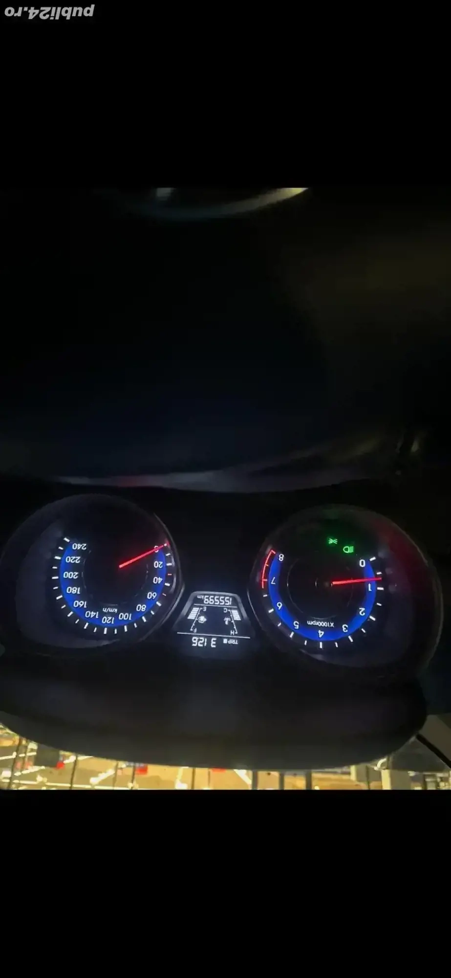 Hyundai Elantra 1.6 benzină