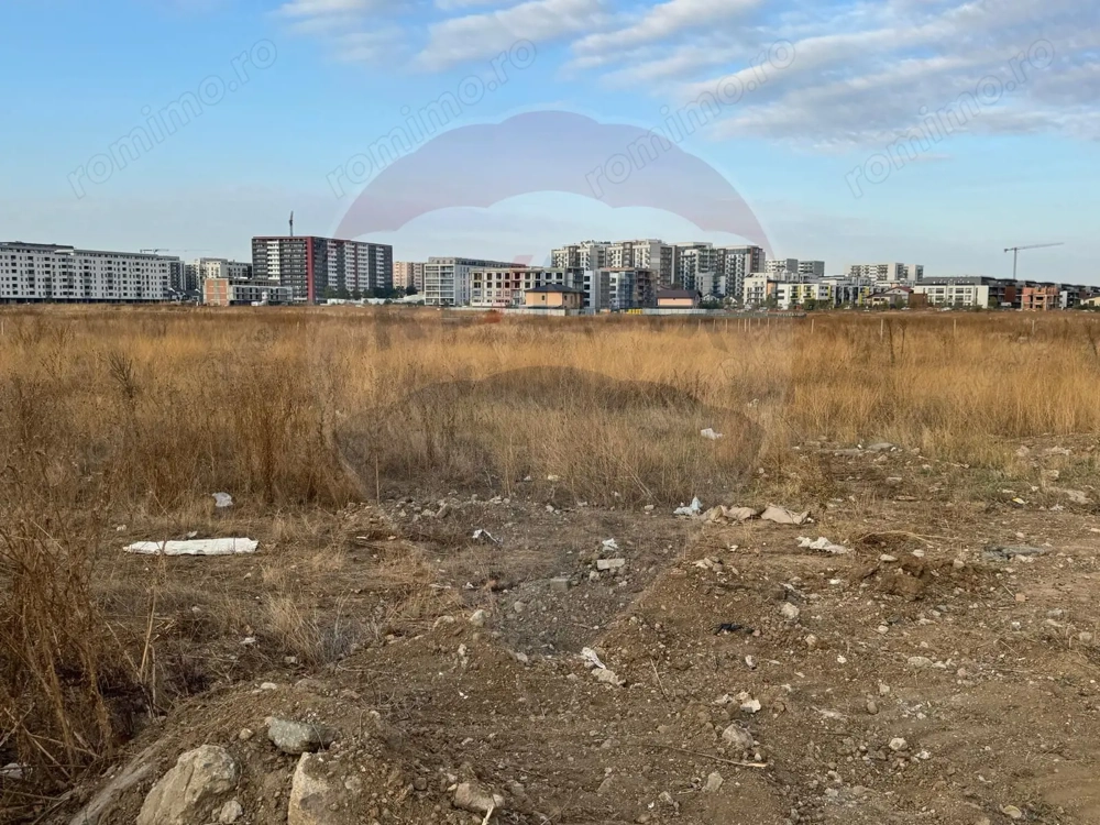 Teren 9400 mp Strada Gura solcii