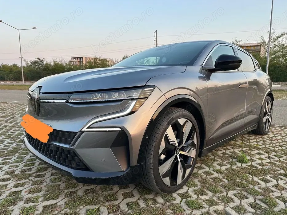 Renault Megane full electric, 15300km, 60 kw 220 cp, pompa de căldură sonorizare harman Kardon,urgen