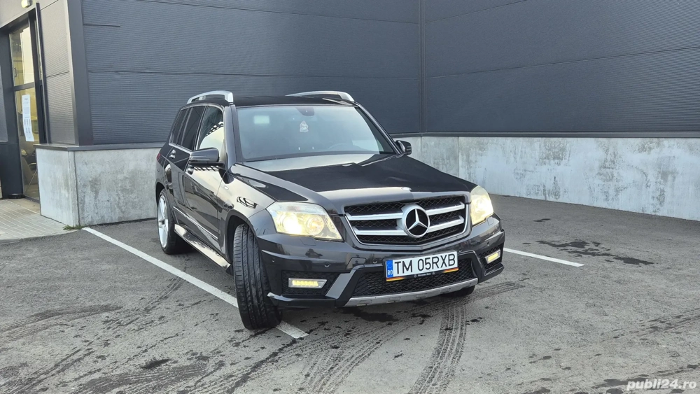 Vand Mercedes Glk 2.2 4matic 170 cp BlueTech AMG