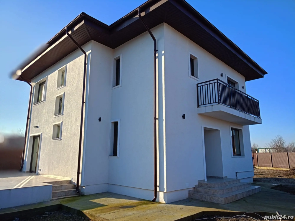 Buftea Crevedia,vila superba,pozitie excelenta,215.000euro