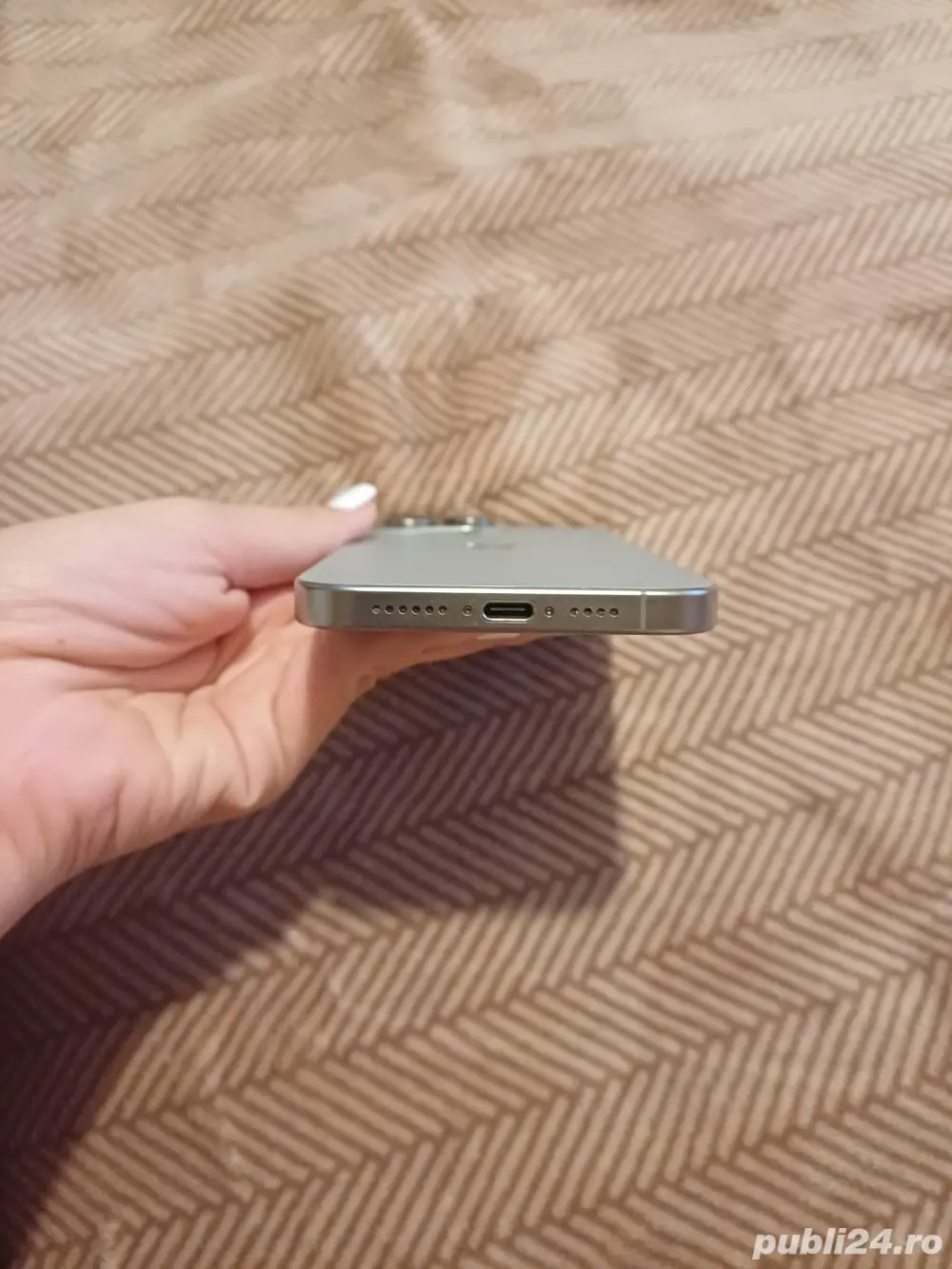 vand iphone 15 Pro Max 256GB